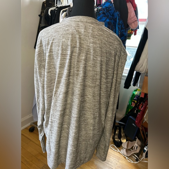Men's Grey Long Sleeve Size Large Tallwoods - Picture 3 of 4